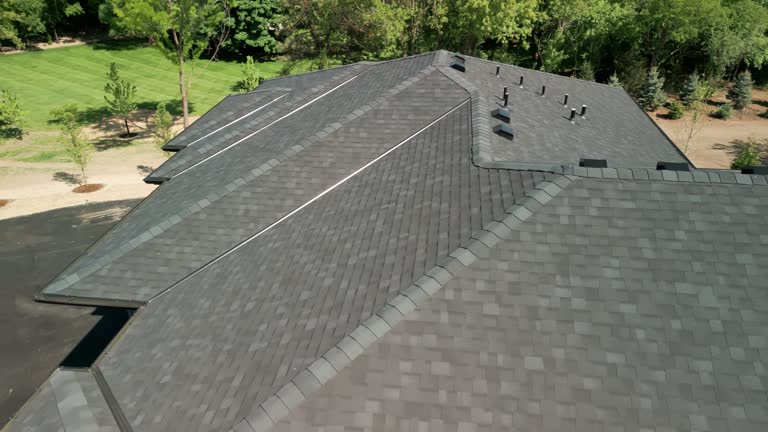 Asphalt Shingles Roofing in Lookout Mountain, TN